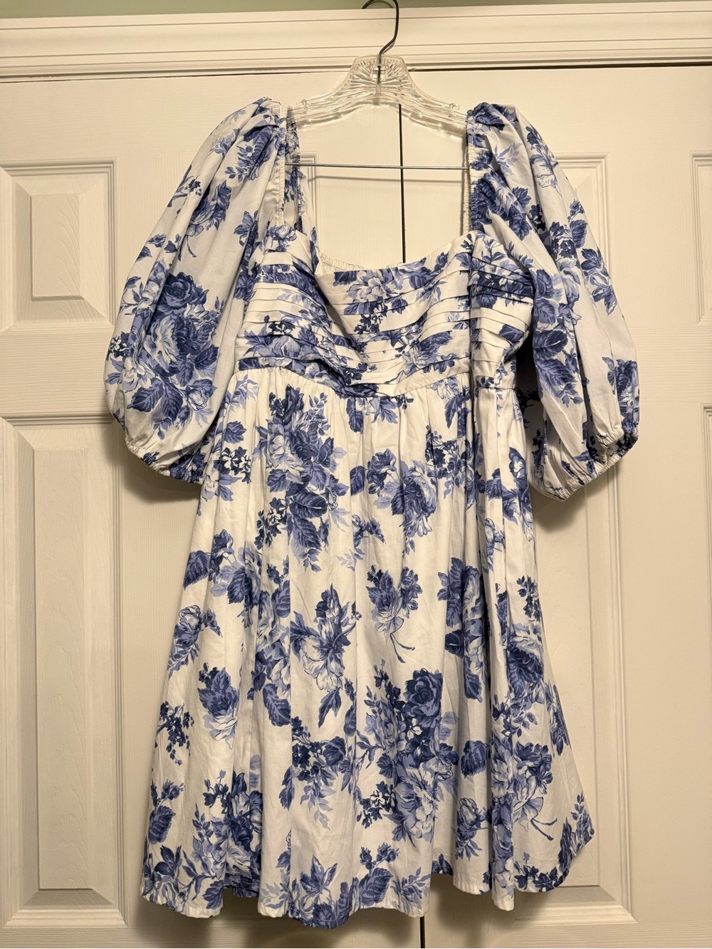 Abercrombie & Fitch White Mini Dress with Blue Floral Print